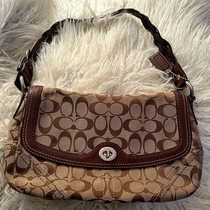 Brown and tan vintage Coach over the shoulder bag! Tan interior!